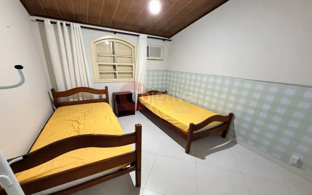 Casa de Condomínio com 3 quartos à venda, 100m2 em Palmeiras, Cabo Frio - RJ - imagem 8 Foto 8 de Casa de Condomínio com 3 quartos à venda, 100m2 em Palmeiras, Cabo Frio - RJ