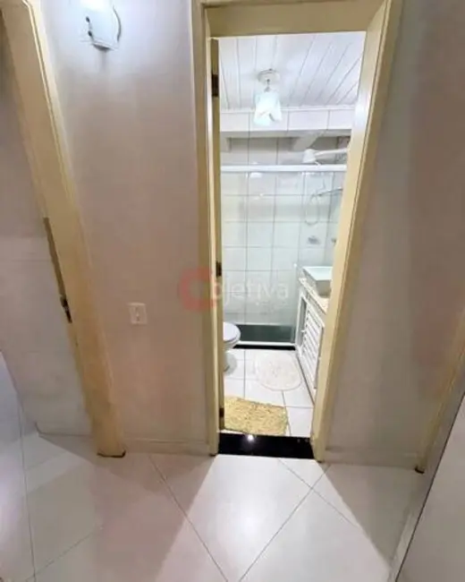 Casa de Condomínio com 3 quartos à venda, 100m2 em Palmeiras, Cabo Frio - RJ - imagem 7 Foto 7 de Casa de Condomínio com 3 quartos à venda, 100m2 em Palmeiras, Cabo Frio - RJ