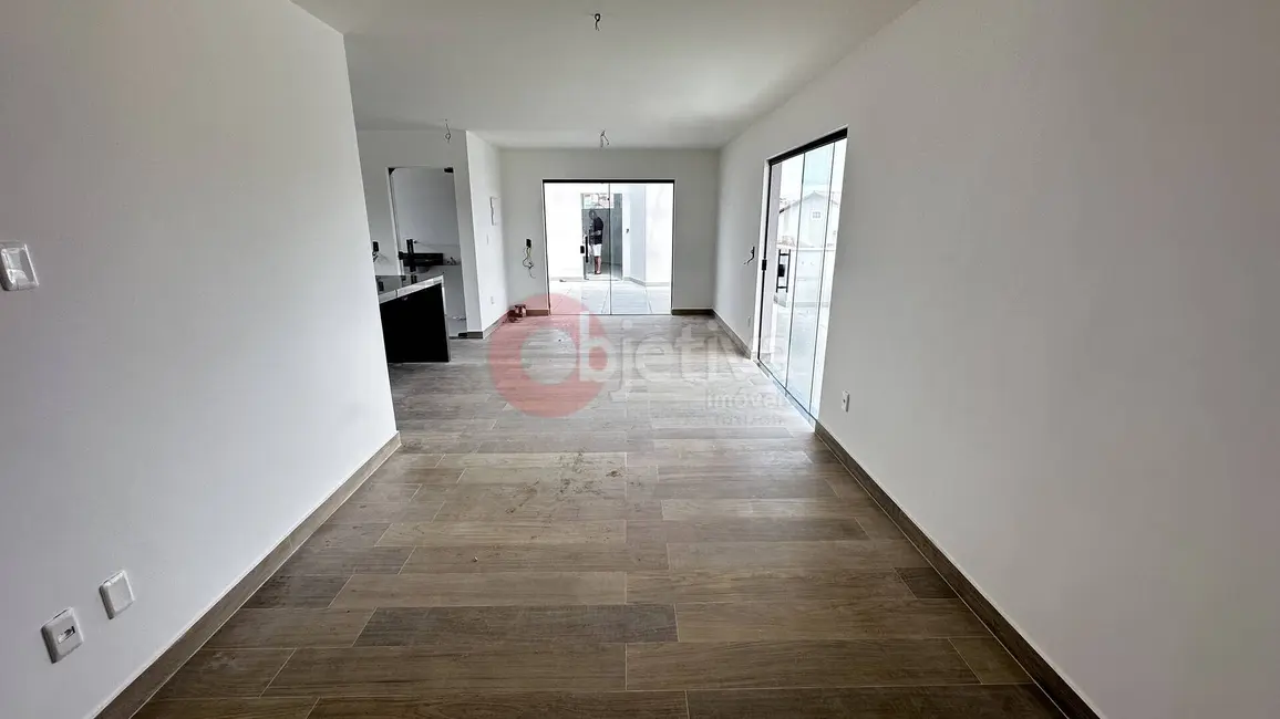 Foto 2 de Apartamento com 3 quartos à venda, 130m2 em Peró, Cabo Frio - RJ