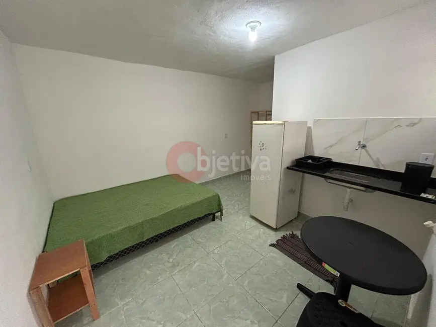 Casa com 1 quarto para alugar, 15m2 em Jardim Caiçara, Cabo Frio - RJ - imagem 2 Foto 2 de Casa com 1 quarto para alugar, 15m2 em Jardim Caiçara, Cabo Frio - RJ