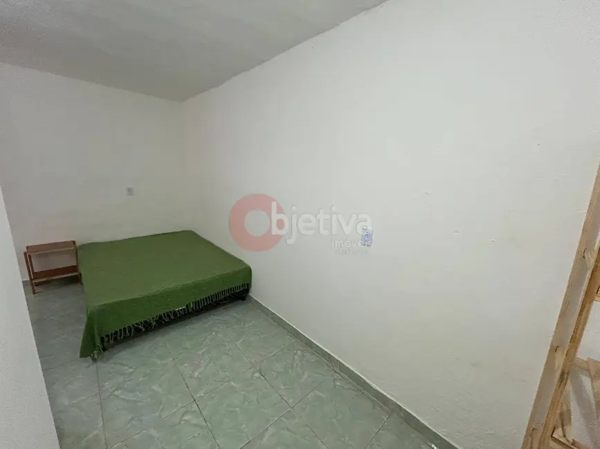 Casa com 1 quarto para alugar, 15m2 em Jardim Caiçara, Cabo Frio - RJ - imagem 4 Foto 4 de Casa com 1 quarto para alugar, 15m2 em Jardim Caiçara, Cabo Frio - RJ