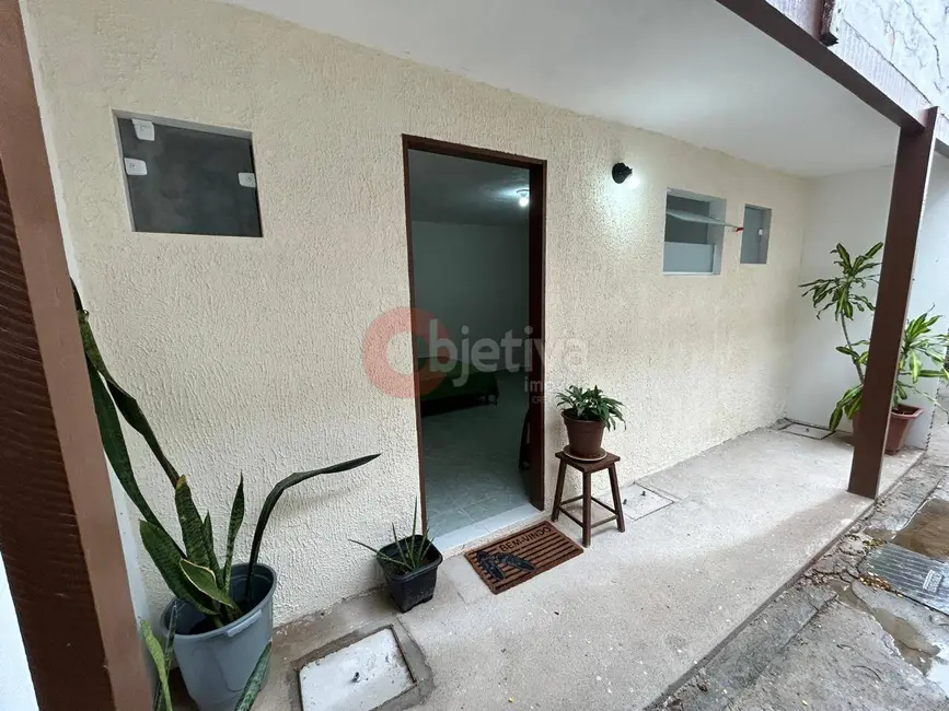 Casa com 1 quarto para alugar, 15m2 em Jardim Caiçara, Cabo Frio - RJ - imagem 1 Foto 1 de Casa com 1 quarto para alugar, 15m2 em Jardim Caiçara, Cabo Frio - RJ