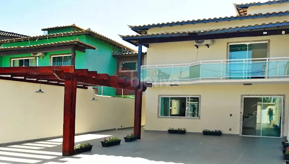 Foto 1 de Casa com 3 quartos à venda, 225m2 em Portinho, Cabo Frio - RJ
