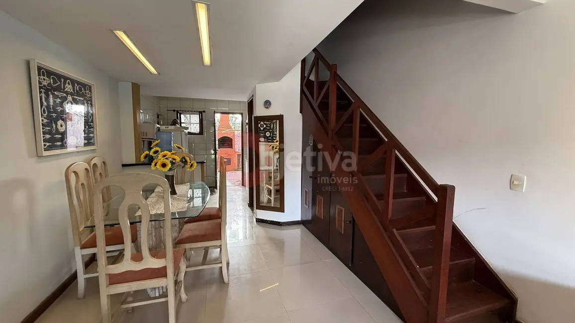Casa com 2 quartos à venda, 100m2 em Ogiva, Cabo Frio - RJ - imagem 3 Foto 3 de Casa com 2 quartos à venda, 100m2 em Ogiva, Cabo Frio - RJ