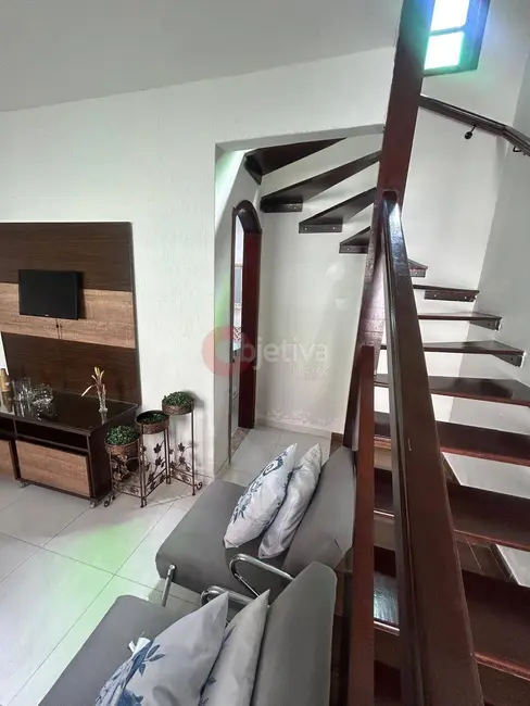 Foto 2 de Casa de Condomínio com 2 quartos à venda em Passagem, Cabo Frio - RJ
