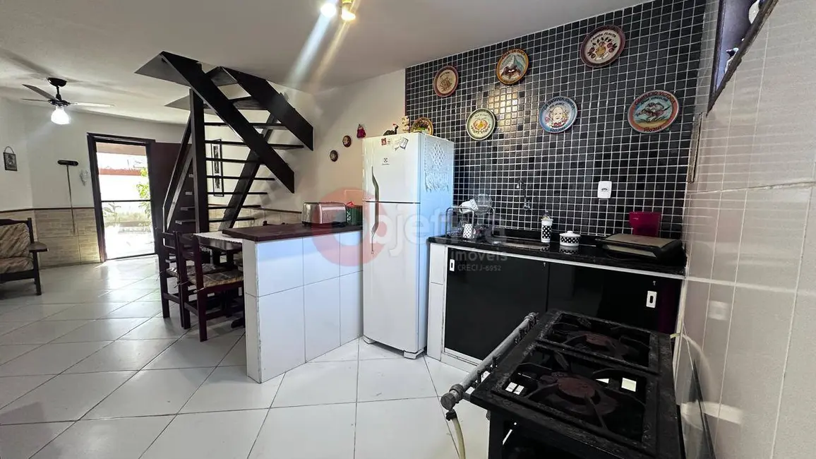 Foto 7 de Casa de Condomínio com 2 quartos à venda, 62m2 em Peró, Cabo Frio - RJ