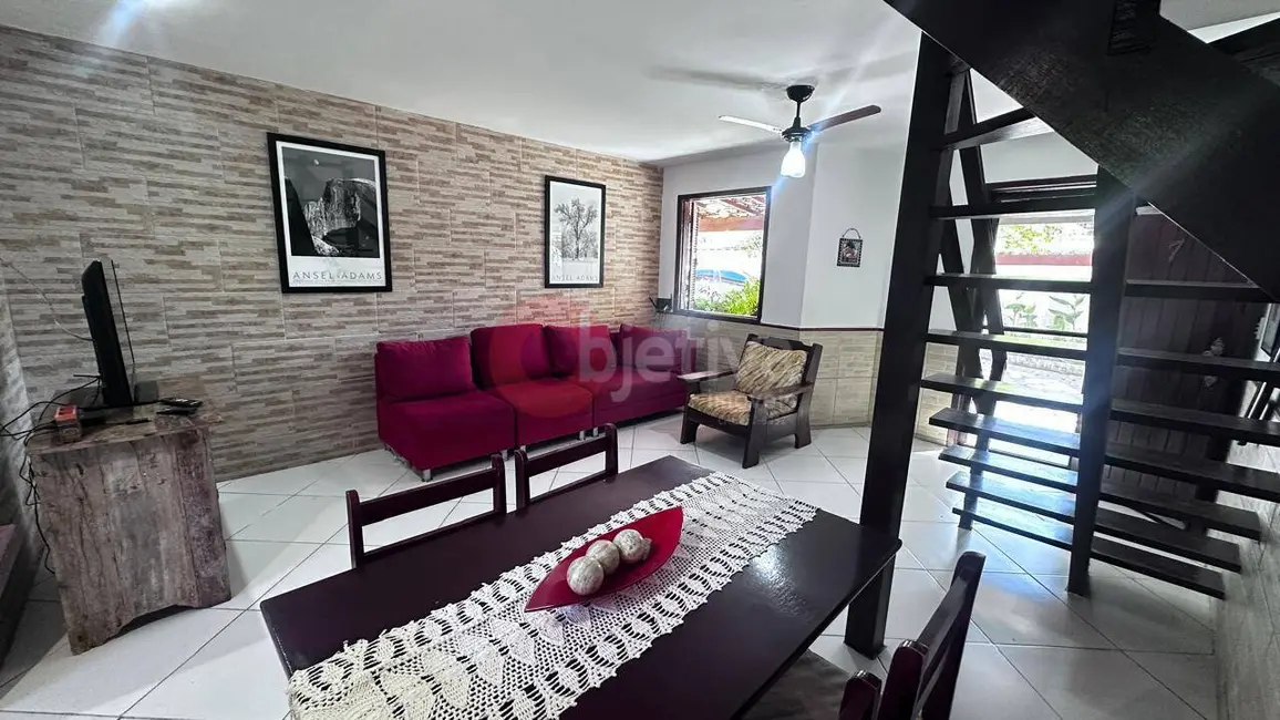 Foto 2 de Casa de Condomínio com 2 quartos à venda, 62m2 em Peró, Cabo Frio - RJ
