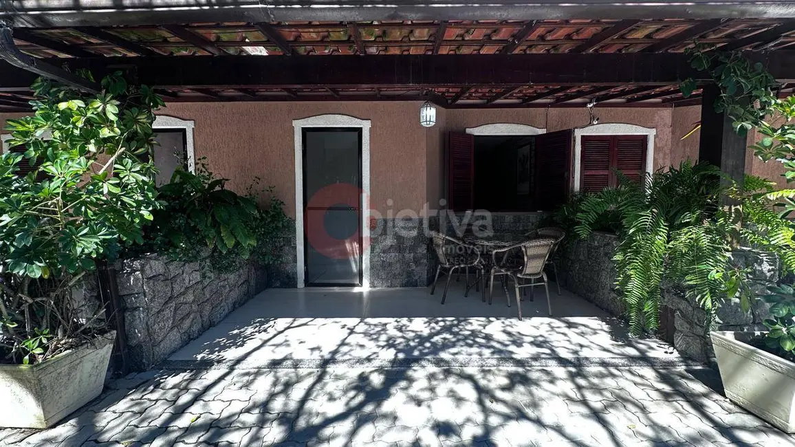 Foto 5 de Casa de Condomínio com 2 quartos à venda, 62m2 em Peró, Cabo Frio - RJ