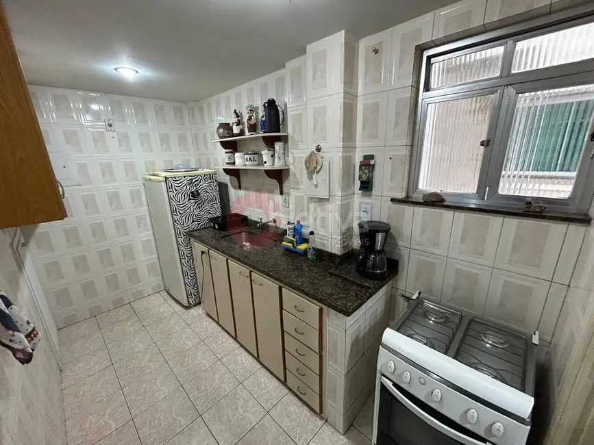 Apartamento com 4 quartos à venda, 204m2 em Centro, Cabo Frio - RJ - imagem 5 Foto 5 de Apartamento com 4 quartos à venda, 204m2 em Centro, Cabo Frio - RJ