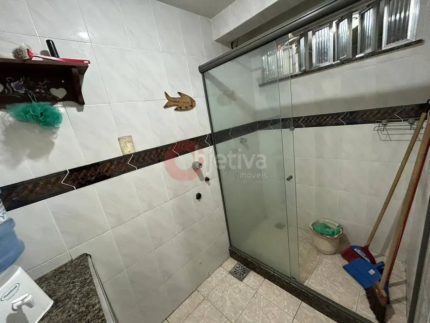 Apartamento com 4 quartos à venda, 204m2 em Centro, Cabo Frio - RJ - imagem 8 Foto 8 de Apartamento com 4 quartos à venda, 204m2 em Centro, Cabo Frio - RJ