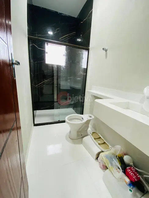 Casa com 3 quartos à venda, 377m2 em Sao Pedro Da Aldeia - RJ - imagem 9 Foto 9 de Casa com 3 quartos à venda, 377m2 em Sao Pedro Da Aldeia - RJ