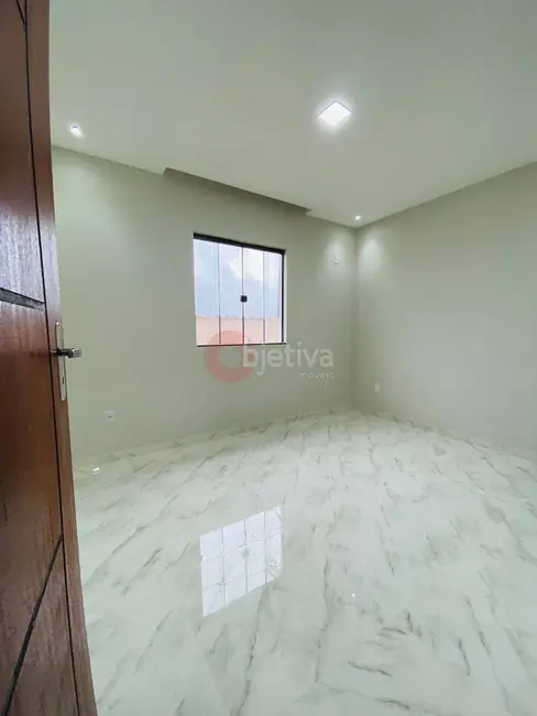 Casa com 3 quartos à venda, 377m2 em Sao Pedro Da Aldeia - RJ - imagem 5 Foto 5 de Casa com 3 quartos à venda, 377m2 em Sao Pedro Da Aldeia - RJ