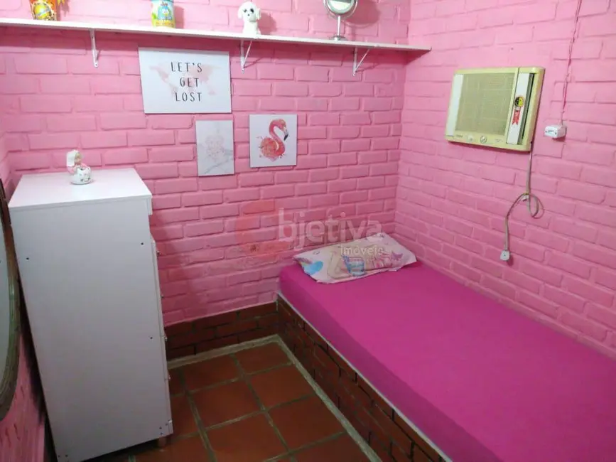 Foto 8 de Casa de Condomínio com 3 quartos à venda, 90m2 em Palmeiras, Cabo Frio - RJ