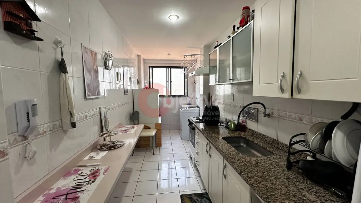 Apartamento com 2 quartos à venda, 110m2 em Centro, Cabo Frio - RJ - imagem 4 Foto 4 de Apartamento com 2 quartos à venda, 110m2 em Centro, Cabo Frio - RJ