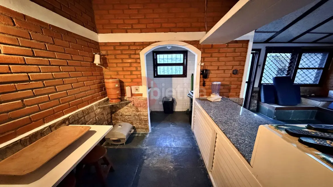 Casa de Condomínio com 3 quartos à venda, 100m2 em Palmeiras, Cabo Frio - RJ - imagem 8 Foto 8 de Casa de Condomínio com 3 quartos à venda, 100m2 em Palmeiras, Cabo Frio - RJ