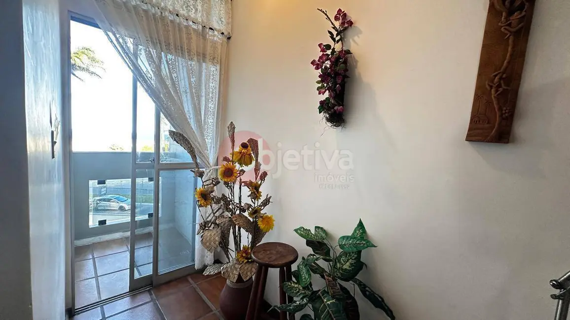 Foto 7 de Apartamento com 3 quartos à venda, 95m2 em Algodoal, Cabo Frio - RJ
