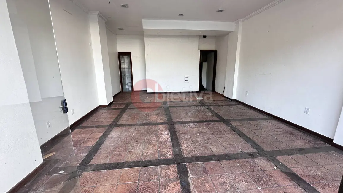 Foto 3 de Loja à venda e para alugar, 48m2 em Passagem, Cabo Frio - RJ