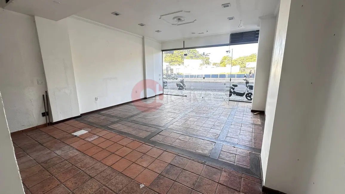 Foto 1 de Loja à venda e para alugar, 48m2 em Passagem, Cabo Frio - RJ