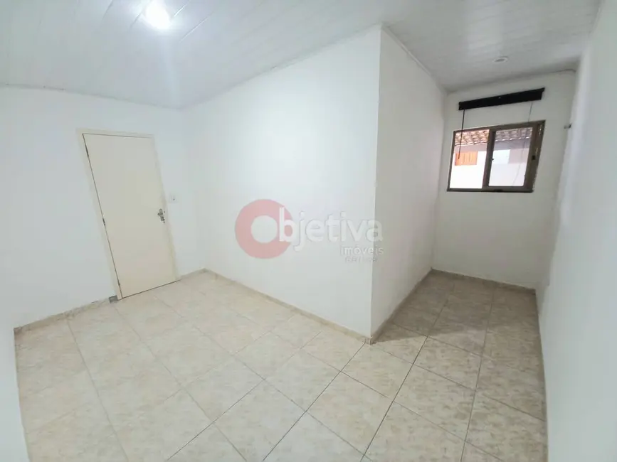 Foto 2 de Apartamento com 2 quartos à venda, 80m2 em Fluminense, Sao Pedro Da Aldeia - RJ