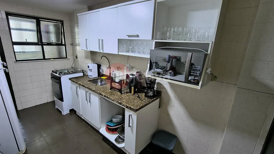 Foto 5 de Apartamento com 4 quartos à venda, 124m2 em Cabo Frio - RJ