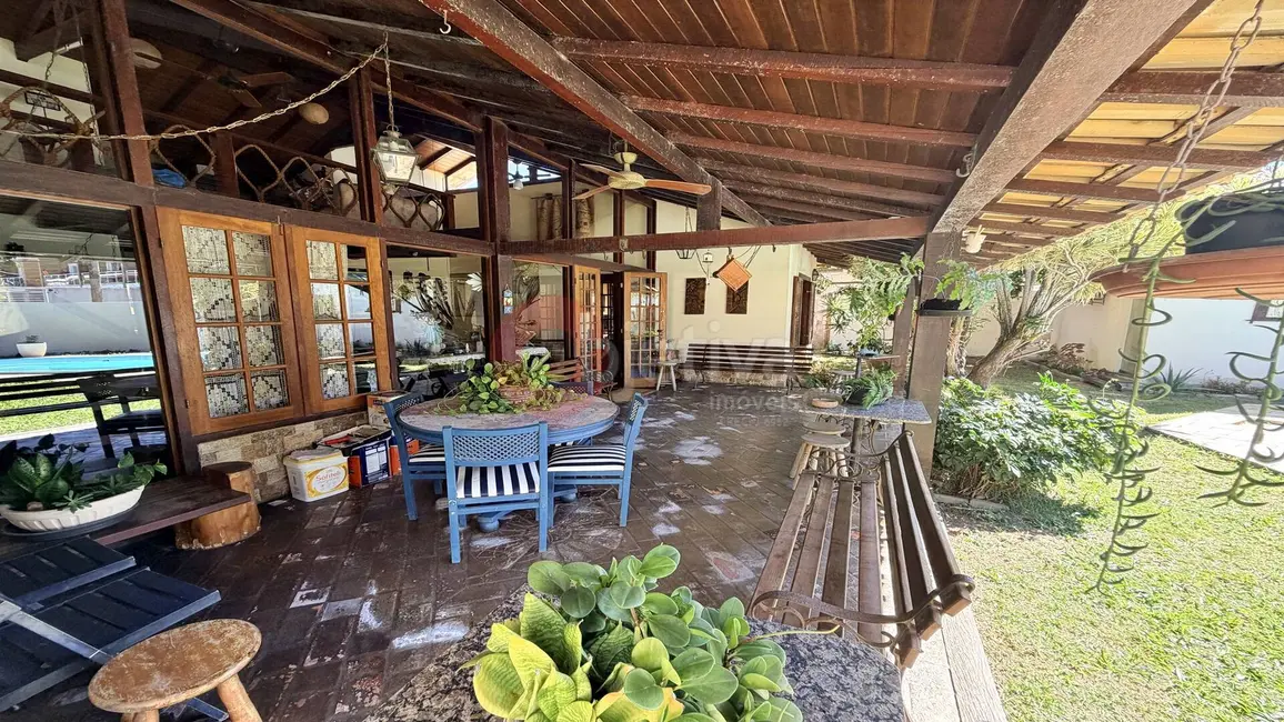 Foto 6 de Casa com 4 quartos à venda, 416m2 em Portinho, Cabo Frio - RJ