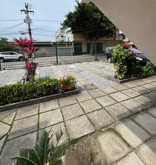Foto 4 de Apartamento com 2 quartos à venda, 104m2 em Parque Burle, Cabo Frio - RJ