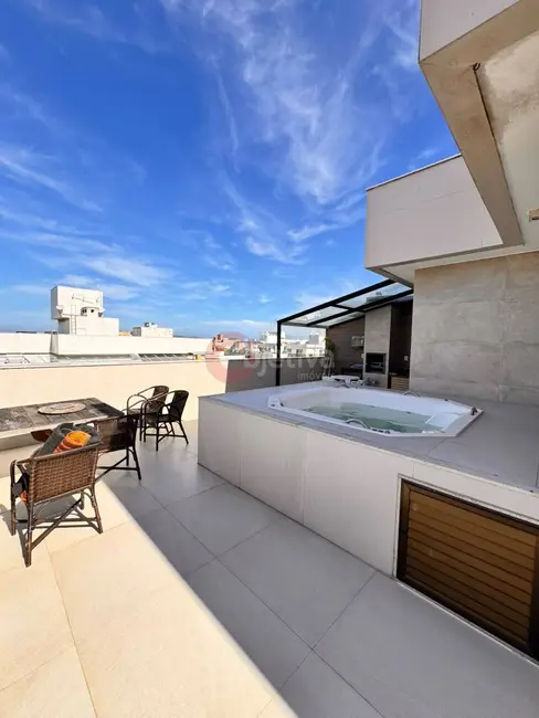 Foto 1 de Apartamento com 3 quartos à venda, 182m2 em Centro, Cabo Frio - RJ