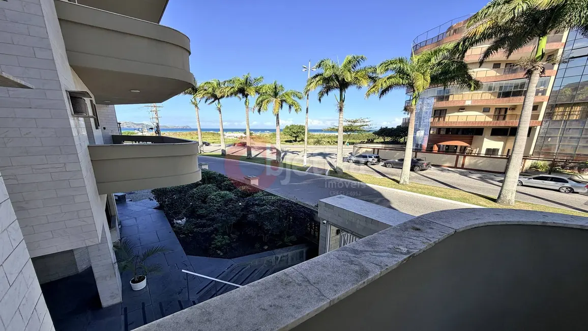 Foto 9 de Apartamento com 3 quartos à venda, 90m2 em Vila Nova, Cabo Frio - RJ