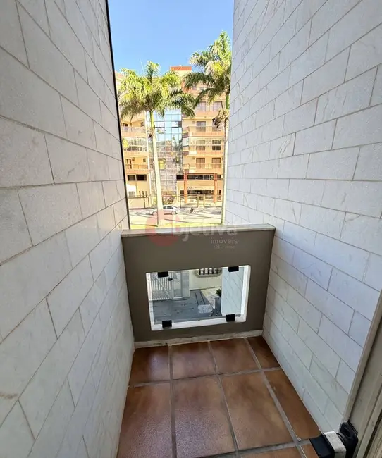 Foto 4 de Apartamento com 3 quartos à venda, 90m2 em Vila Nova, Cabo Frio - RJ