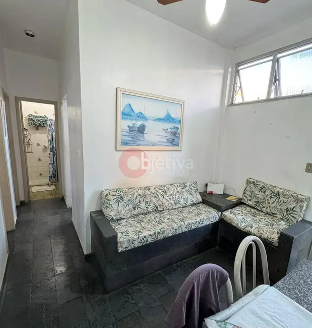 Apartamento com 2 quartos à venda, 55m2 em Centro, Cabo Frio - RJ - imagem 2 Foto 2 de Apartamento com 2 quartos à venda, 55m2 em Centro, Cabo Frio - RJ