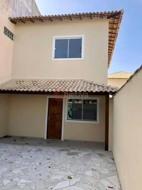 Foto 2 de Casa com 3 quartos à venda, 114m2 em Palmeiras, Cabo Frio - RJ