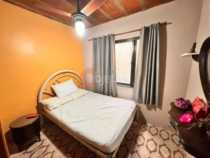 Foto 8 de Casa de Condomínio com 3 quartos à venda, 79m2 em Braga, Cabo Frio - RJ