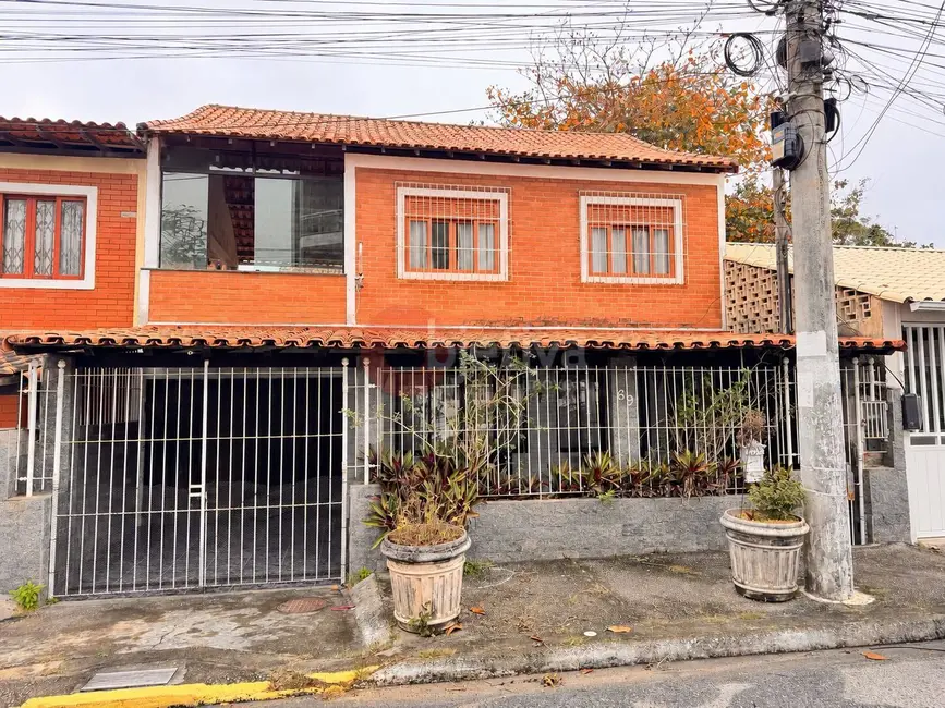 Foto 1 de Casa de Condomínio com 3 quartos à venda, 79m2 em Braga, Cabo Frio - RJ