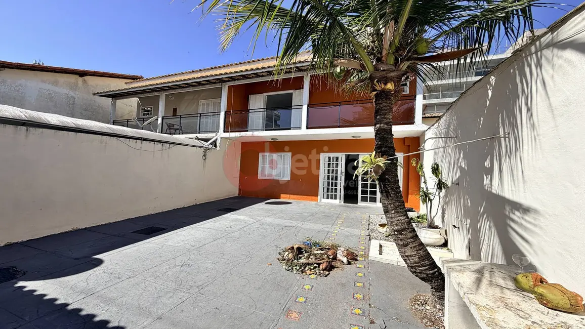 Foto 2 de Casa com 4 quartos à venda, 180m2 em Braga, Cabo Frio - RJ