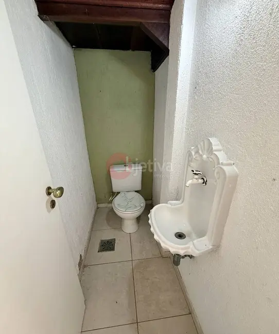 Foto 8 de Casa com 4 quartos à venda, 180m2 em Braga, Cabo Frio - RJ