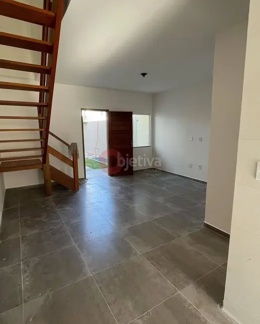 Foto 3 de Casa com 3 quartos à venda, 115m2 em Palmeiras, Cabo Frio - RJ