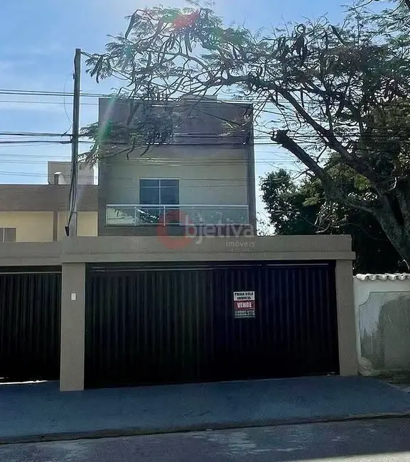 Foto 1 de Casa com 3 quartos à venda, 115m2 em Palmeiras, Cabo Frio - RJ