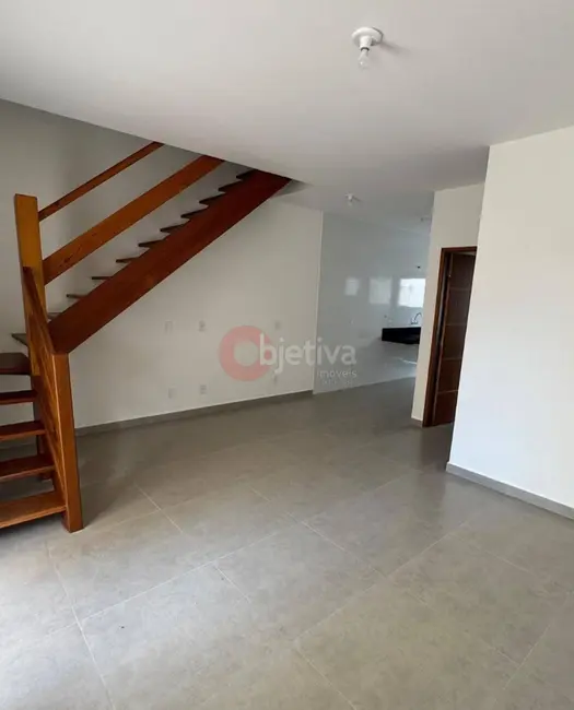 Foto 2 de Casa com 3 quartos à venda, 115m2 em Palmeiras, Cabo Frio - RJ