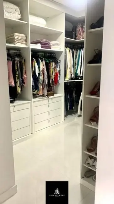 Casa de Condomínio com 5 quartos para alugar, 500m2 em Alphaville Nova Esplanada, Votorantim - SP - imagem 9 Foto 9 de Casa de Condomínio com 5 quartos para alugar, 500m2 em Alphaville Nova Esplanada, Votorantim - SP