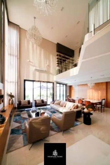 Casa de Condomínio com 4 quartos à venda, 480m2 em Alphaville Nova Esplanada, Votorantim - SP - imagem 2 Foto 2 de Casa de Condomínio com 4 quartos à venda, 480m2 em Alphaville Nova Esplanada, Votorantim - SP