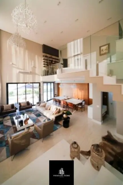 Casa de Condomínio com 4 quartos à venda, 480m2 em Alphaville Nova Esplanada, Votorantim - SP - imagem 3 Foto 3 de Casa de Condomínio com 4 quartos à venda, 480m2 em Alphaville Nova Esplanada, Votorantim - SP