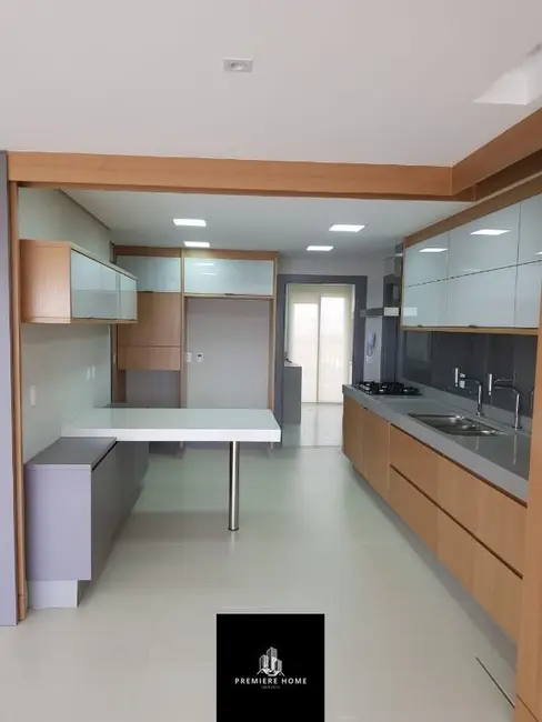 Foto 8 de Apartamento com 3 quartos à venda, 215m2 em Jardim Portal da Colina, Sorocaba - SP