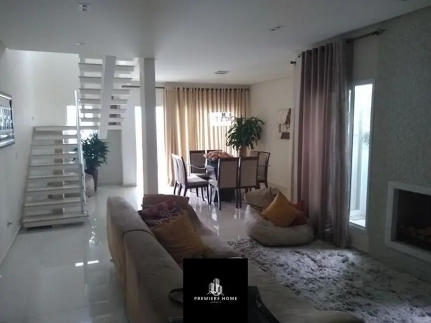 Casa de Condomínio com 4 quartos para alugar, 372m2 em Parque Campolim, Sorocaba - SP - imagem 3 Foto 3 de Casa de Condomínio com 4 quartos para alugar, 372m2 em Parque Campolim, Sorocaba - SP