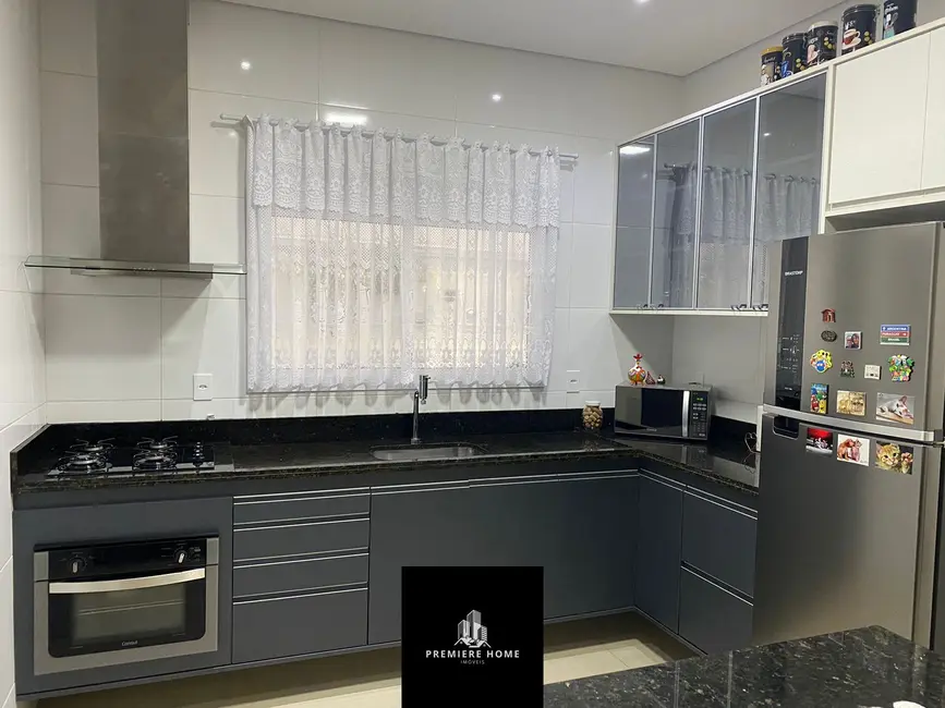 Casa de Condomínio com 3 quartos à venda, 173m2 em Wanel Ville, Sorocaba - SP - imagem 6 Foto 6 de Casa de Condomínio com 3 quartos à venda, 173m2 em Wanel Ville, Sorocaba - SP