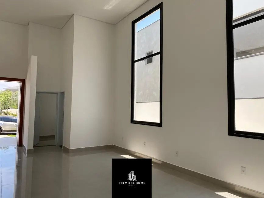 Casa de Condomínio com 3 quartos à venda, 240m2 em Alphaville Nova Esplanada, Votorantim - SP - imagem 4 Foto 4 de Casa de Condomínio com 3 quartos à venda, 240m2 em Alphaville Nova Esplanada, Votorantim - SP