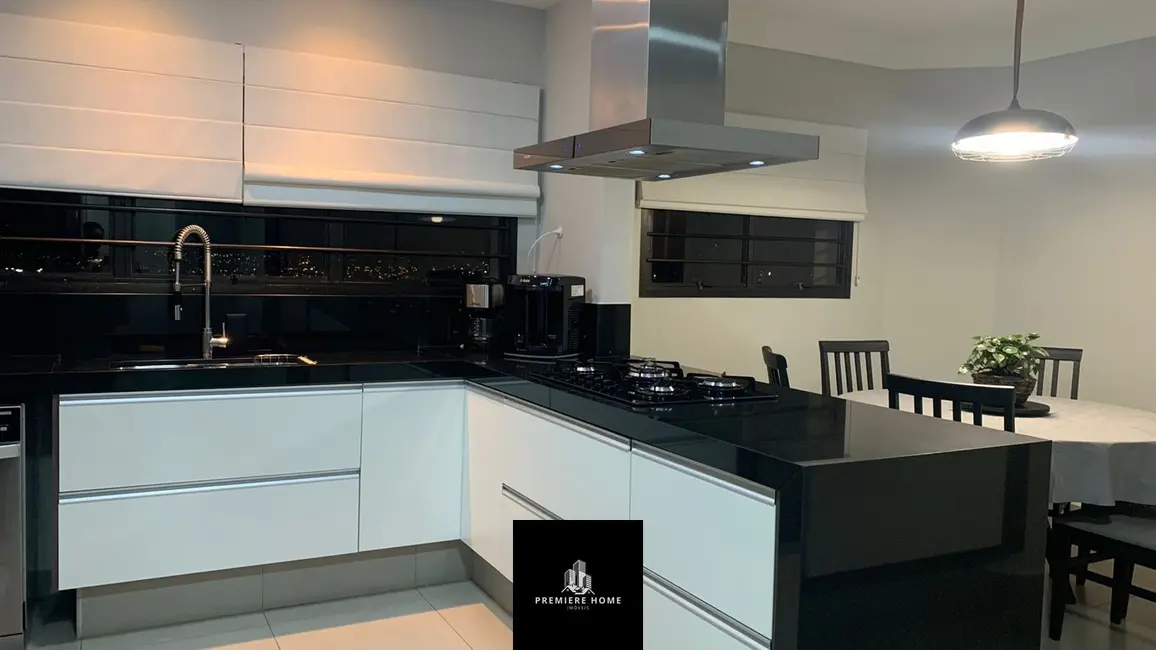 Apartamento com 4 quartos à venda, 316m2 em Centro, Sorocaba - SP - imagem 8 Foto 8 de Apartamento com 4 quartos à venda, 316m2 em Centro, Sorocaba - SP