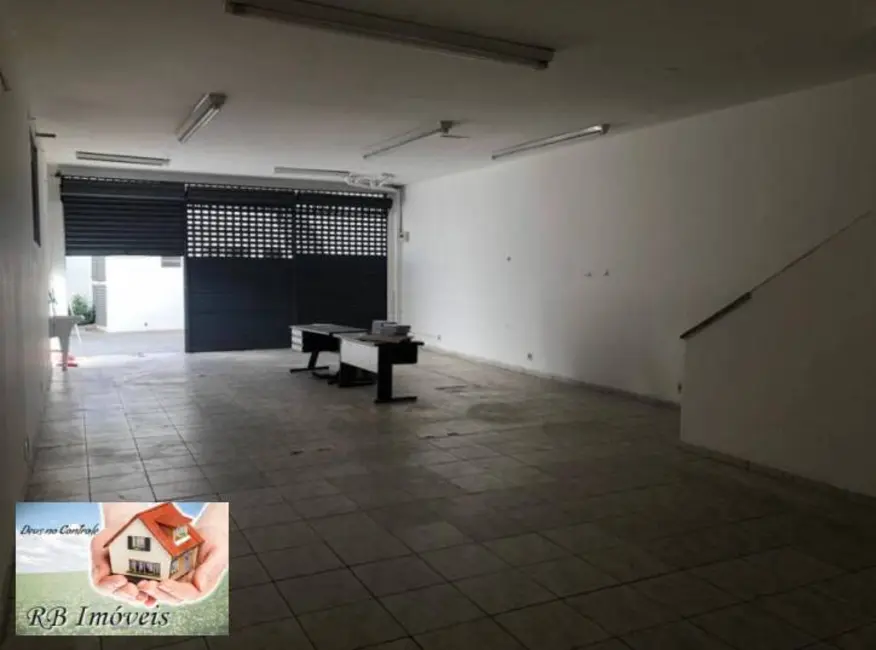 Armazém / Galpão à venda e para alugar, 400m2 em São Paulo - SP - imagem 4 Foto 4 de Armazém / Galpão à venda e para alugar, 400m2 em São Paulo - SP