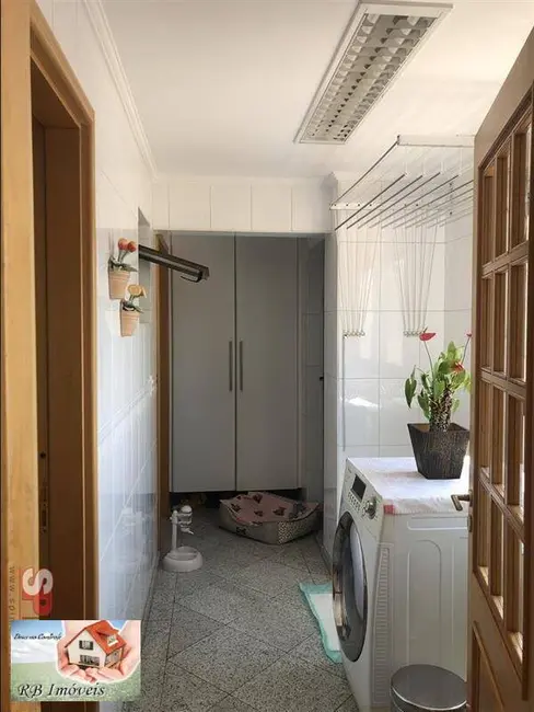 Apartamento com 3 quartos à venda, 135m2 em Santo Antônio, Sao Caetano Do Sul - SP - imagem 4 Foto 4 de Apartamento com 3 quartos à venda, 135m2 em Santo Antônio, Sao Caetano Do Sul - SP