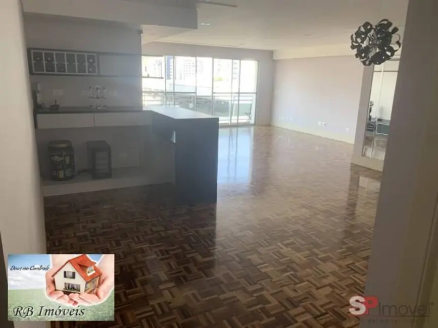 Apartamento com 4 quartos à venda, 240m2 em Santo Antônio, Sao Caetano Do Sul - SP - imagem 8 Foto 8 de Apartamento com 4 quartos à venda, 240m2 em Santo Antônio, Sao Caetano Do Sul - SP