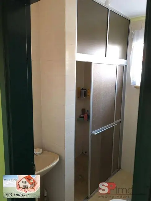 Foto 9 de Casa com 2 quartos à venda, 220m2 em Canhema, Diadema - SP